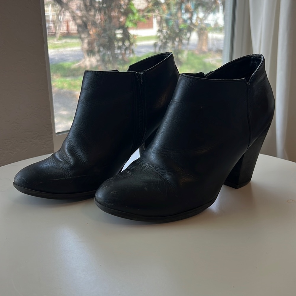 Aldo ankle boot. Size 6.5
